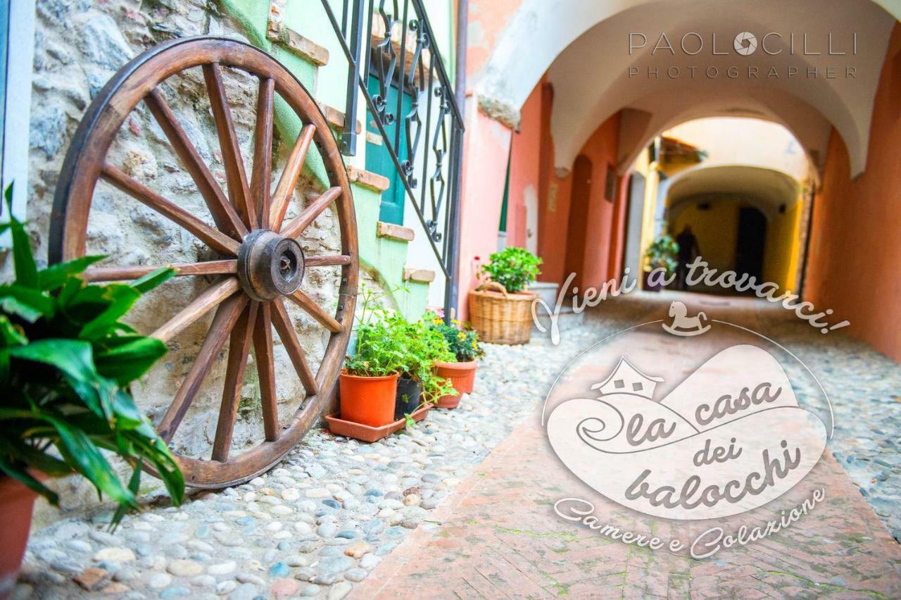 La Casa Dei Balocchi B&B โตยราโน ภายนอก รูปภาพ